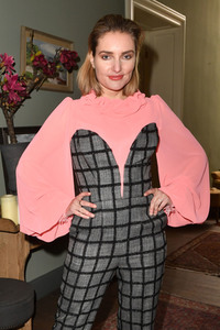 Lana Mueller Couture auf der MBFW Autumn/Winter 2021 in Berlin