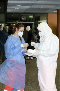 Freiwilliger Corona-Test für Abschlussklässler in Görlitz