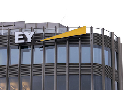 Symbolfoto Ernst & Young