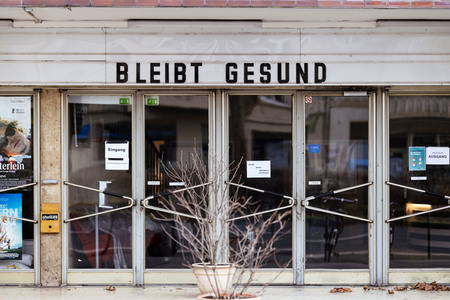 Symbolfoto Kinos im Lockdown