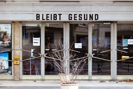 Symbolfoto Kinos im Lockdown