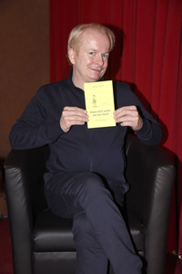 Digitale Buchlesung mit Rüdiger Bach in Haar