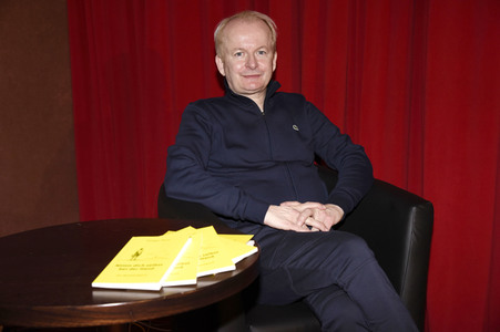 Digitale Buchlesung mit Rüdiger Bach in Haar