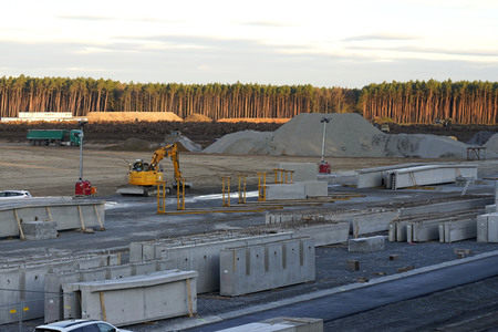 Baustelle der Tesla Gigafactory 4 in Grünheide