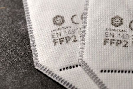 Symbolfoto Berechtigungsschein für FFP2-Masken