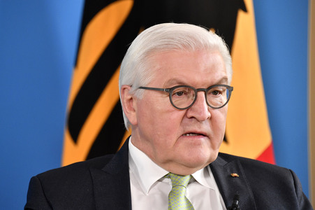 Bundespräsident Steinmeier im Gespräch mit Studenten in Berlin