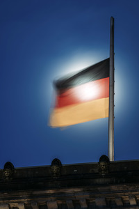 Symbolfoto Trauerbeflaggung