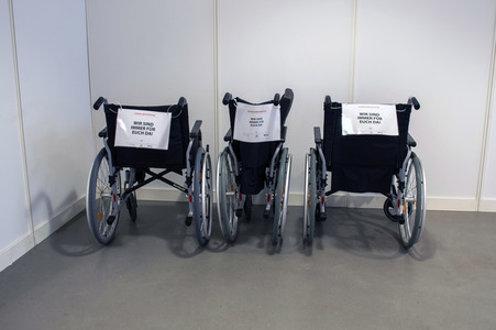 Corona-Impfzentrum in den Messehallen Hamburg