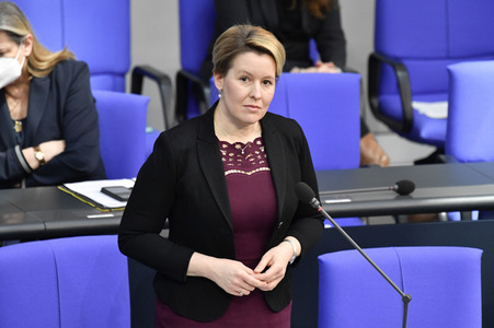 205. Sitzung des Deutschen Bundestages in Berlin