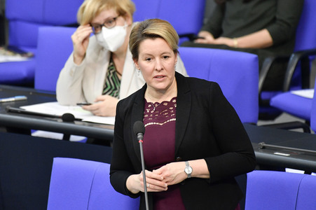 205. Sitzung des Deutschen Bundestages in Berlin