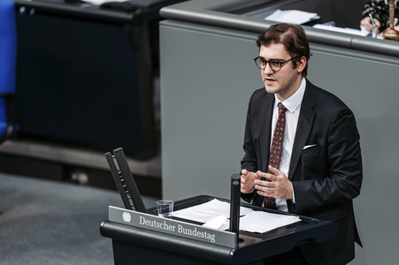 206. Sitzung des Deutschen Bundestages in Berlin