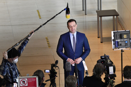 Pressestatement zur Verteilung von FFP2-Masken an Hartz-IV-Empfänger in Berlin