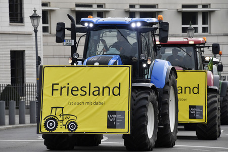 Traktor-Demonstration gegen die Agrarpoiltik der Bundesregierung in Berlin