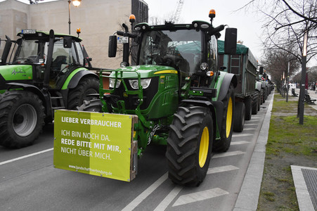 Traktor-Demonstration gegen die Agrarpoiltik der Bundesregierung in Berlin