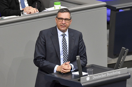 206. Sitzung des Deutschen Bundestages in Berlin