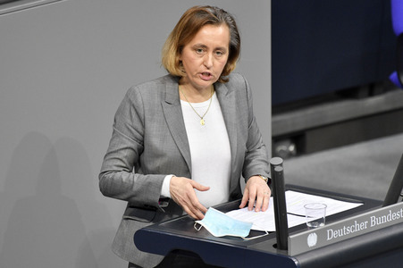 206. Sitzung des Deutschen Bundestages in Berlin