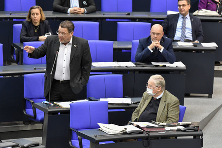 207. Sitzung des Deutschen Bundestages in Berlin