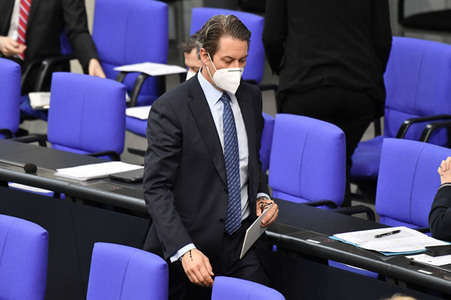 207. Sitzung des Deutschen Bundestages in Berlin