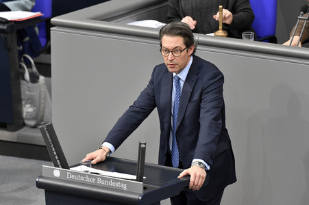 207. Sitzung des Deutschen Bundestages in Berlin