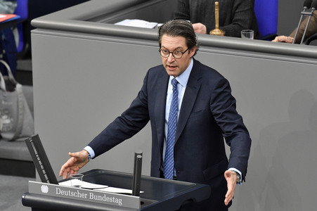 207. Sitzung des Deutschen Bundestages in Berlin