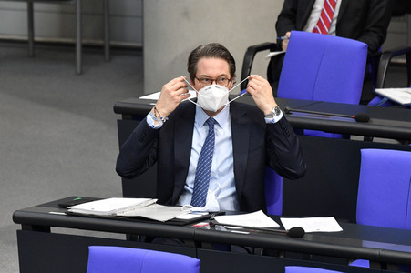 207. Sitzung des Deutschen Bundestages in Berlin