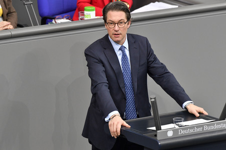 207. Sitzung des Deutschen Bundestages in Berlin