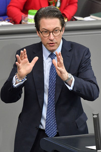 207. Sitzung des Deutschen Bundestages in Berlin