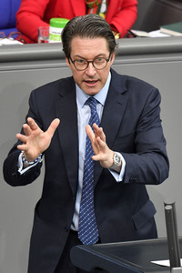 207. Sitzung des Deutschen Bundestages in Berlin