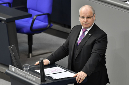 207. Sitzung des Deutschen Bundestages in Berlin