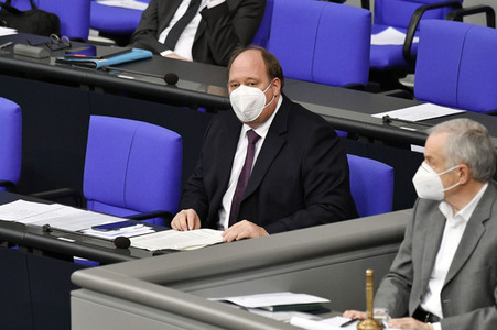 207. Sitzung des Deutschen Bundestages in Berlin