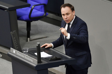 207. Sitzung des Deutschen Bundestages in Berlin