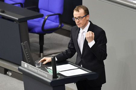 207. Sitzung des Deutschen Bundestages in Berlin