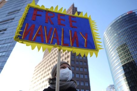 Demonstration für die Freilassung von Nawalny und gegen Putin in Berlin