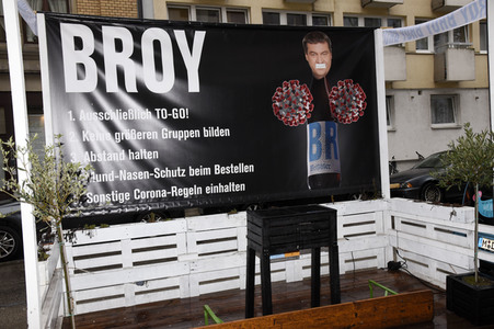 Deutschlands erste Bier-Selbstzapf-Anlage in München