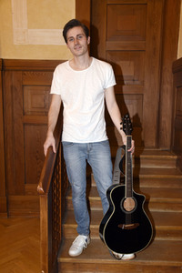 Livestream-Konzert von Flonoton in Haar