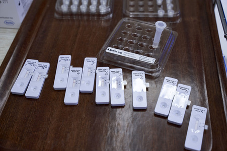 Stephan Weil besucht Seniorenheim in Hannover