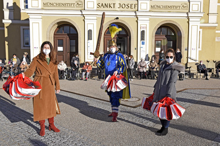 Aktion 'Fasching 2021 im Tascherl' in München