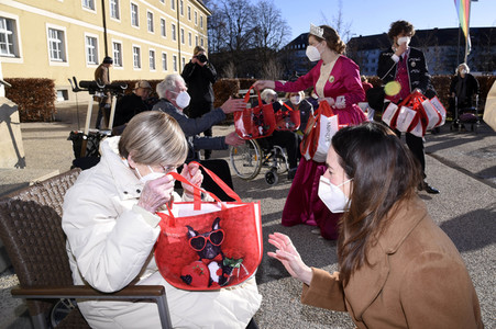 Aktion 'Fasching 2021 im Tascherl' in München