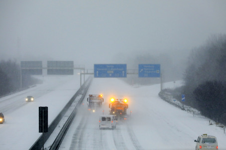 Wintereinbruch in Niedersachsen bei Langenhagen