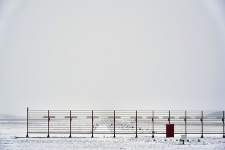Wintereinbruch am Flughafen in Hannover