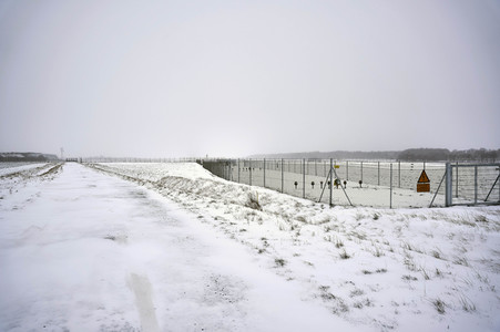 Wintereinbruch am Flughafen in Hannover