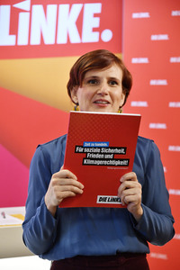 Pressekonferenz zum Wahlprogramm der Partei Die Linke in Berlin