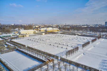 Luftbild der Herrenhäuser Gärten in Hannover