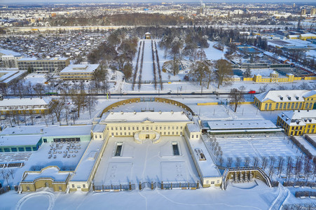 Luftbild der Herrenhäuser Gärten in Hannover