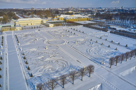 Luftbild der Herrenhäuser Gärten in Hannover