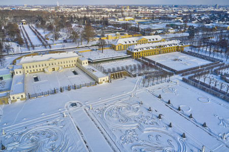 Luftbild der Herrenhäuser Gärten in Hannover