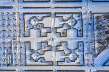 Luftbild der Herrenhäuser Gärten in Hannover