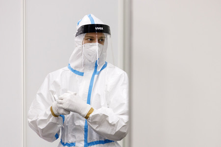 Eröffnung des Impfzentrums in der Koelnmesse in Köln