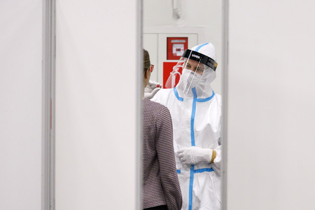 Eröffnung des Impfzentrums in der Koelnmesse in Köln