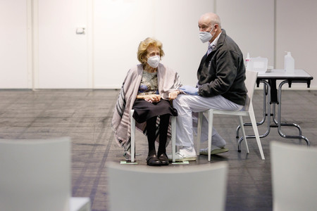 Eröffnung des Impfzentrums in der Koelnmesse in Köln